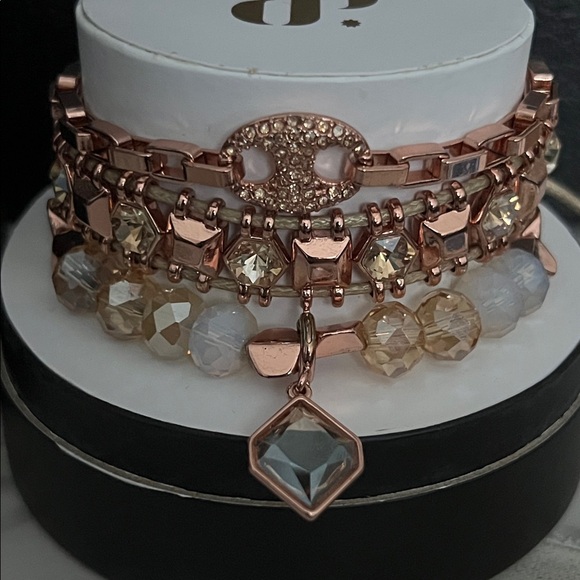 Bomb Party Classic Accessory 2024 Summer Stacks - Picture 3 of 4